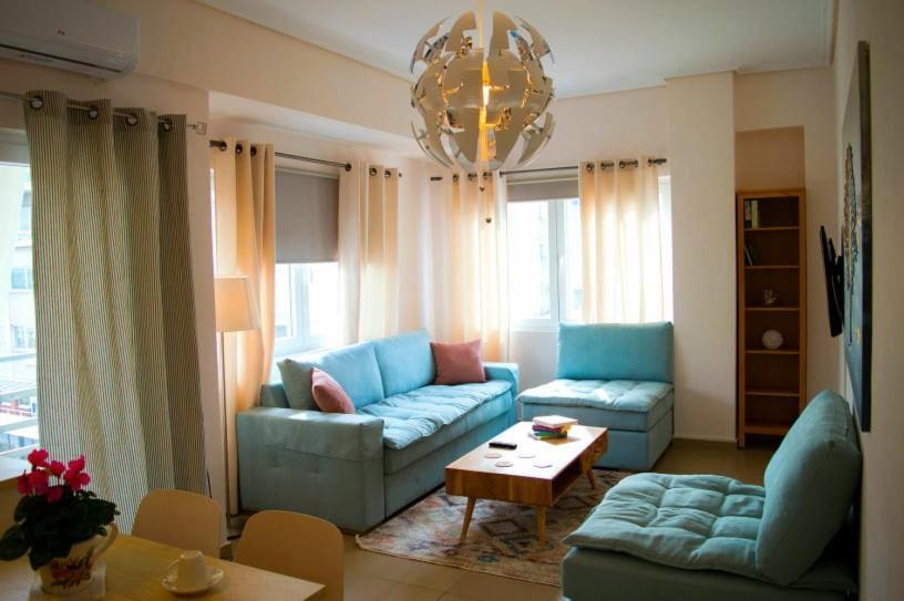 Sunny Central Luxury Apartment ヴォロス エクステリア 写真