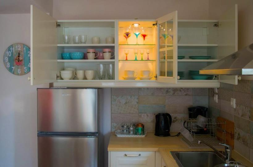 Sunny Central Luxury Apartment ヴォロス エクステリア 写真